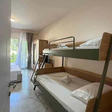 Marjon Vlorë